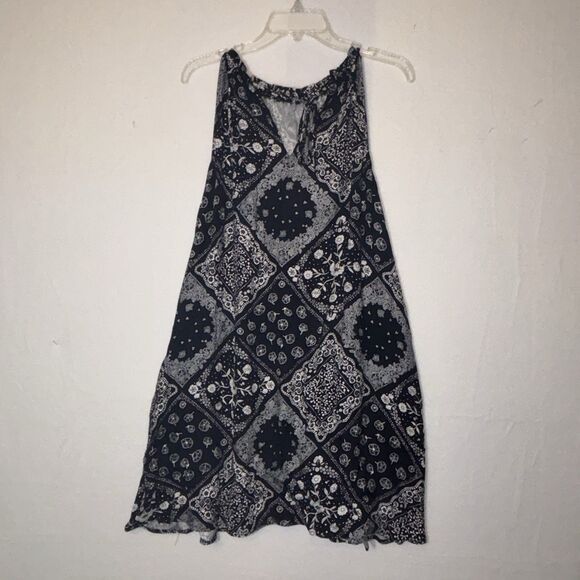 NWT Ann Taylor Navy Blue Halter Handkerchief Dress Spring‎ Or Summer Women’s XS - Picture 3 of 3